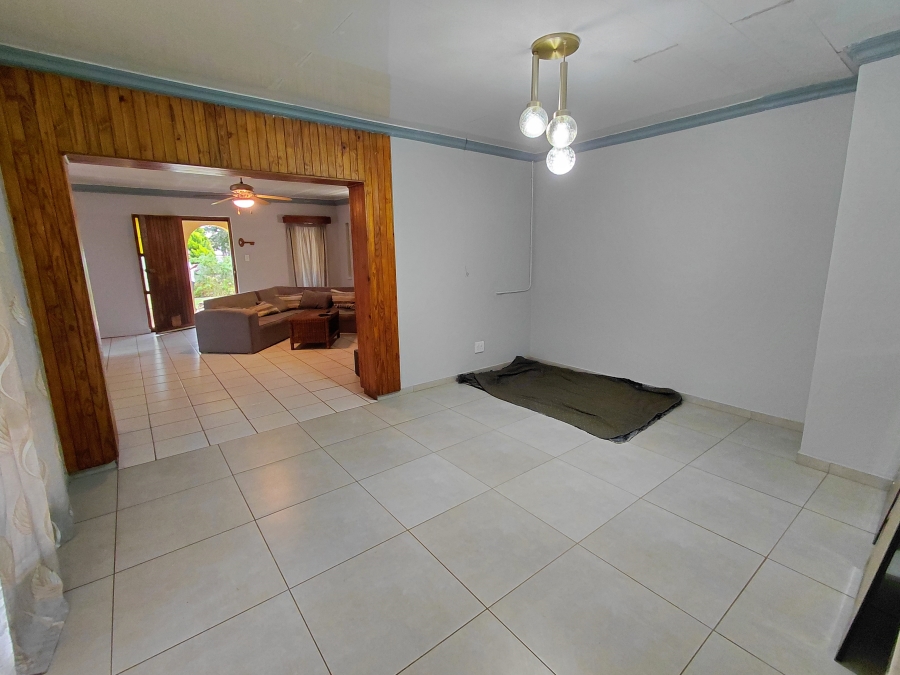 To Let 3 Bedroom Property for Rent in Randlespark North West